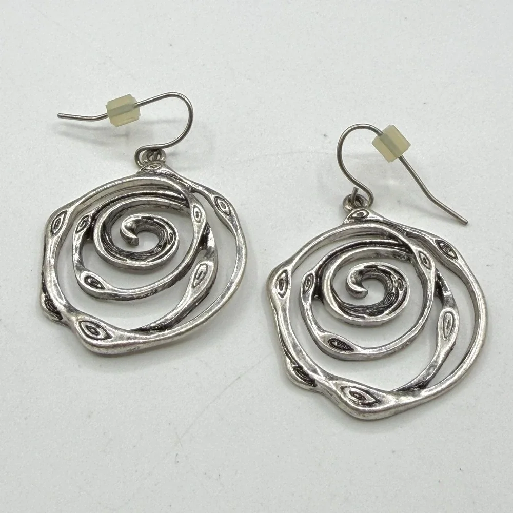Silver Tone Spiral Coil Drop Earrings Abstract Eye Swirl Dangle Boho PiercedSilv